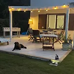 Maya With Garden 1000m To 300m From The Sea In Pula Villa *