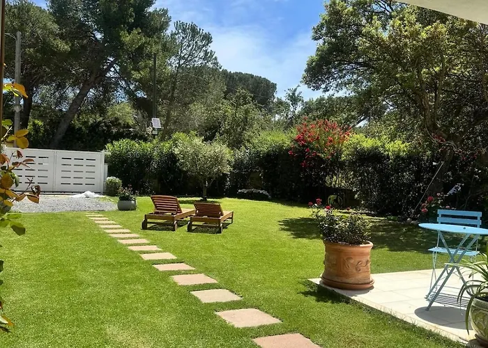 Maya With Garden 1000m To 300m From The Sea In Pula *