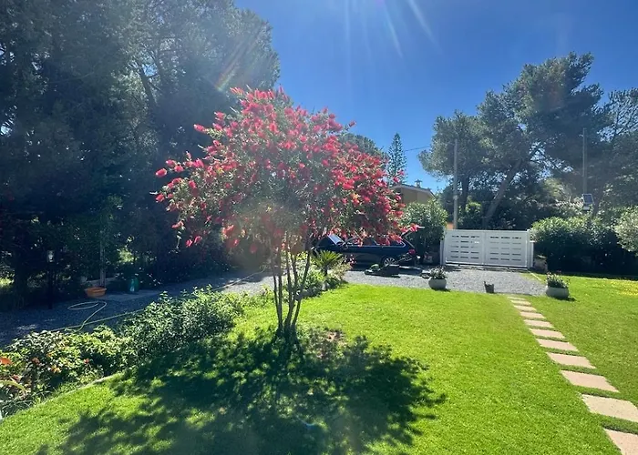 Maya With Garden 1000m To 300m From The Sea In Pula