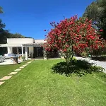 Βίλα Maya With Garden 1000m To 300m From The Sea In Pula *