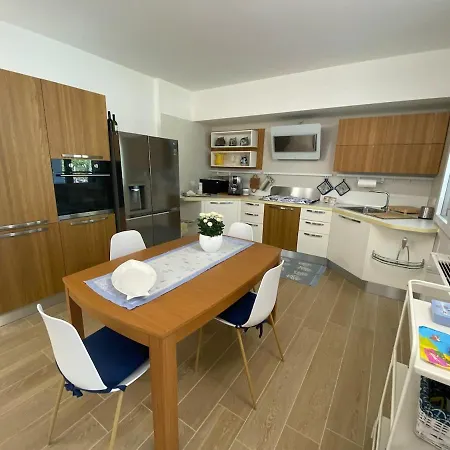 Βίλα Maya With Garden 1000m To 300m From The Sea In Pula Fox E Sali-monte Agumu