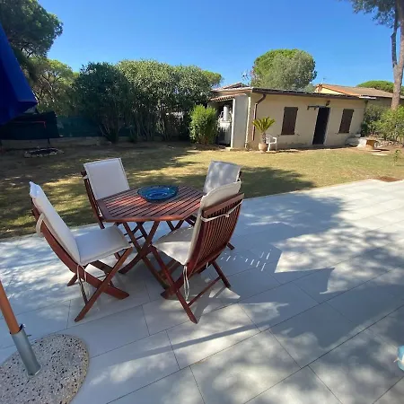 Maya With Garden 1000m To 300m From The Sea In Pula וילה