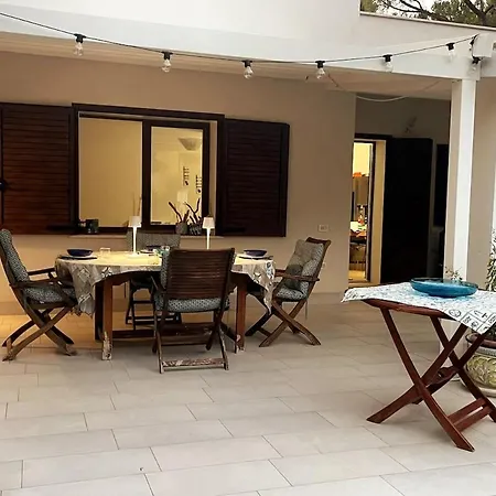 Vila Maya With Garden 1000m To 300m From The Sea In Pula