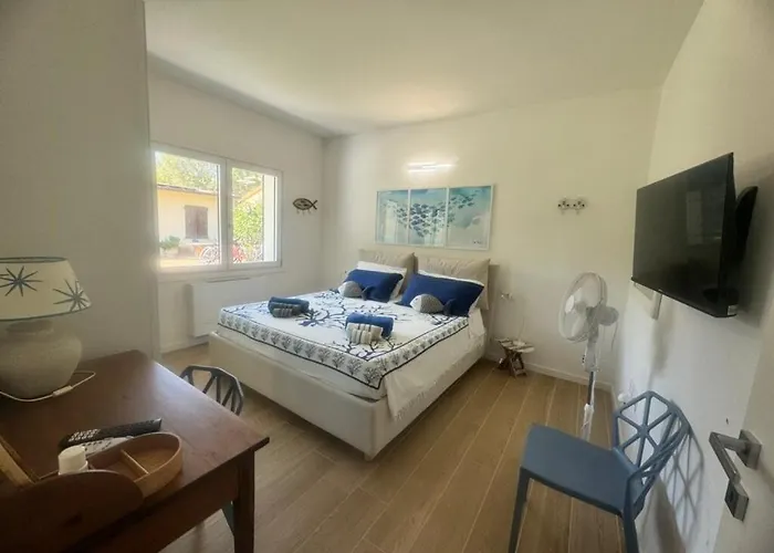 Maya With Garden 1000m To 300m From The Sea In Pula Fox E Sali-monte Agumu